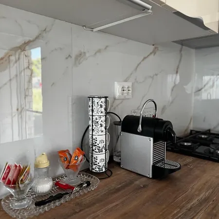 Vakantiehuis Kuca Za Odmor Nera *