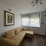 Kuca Za Odmor Nera 度假居 *