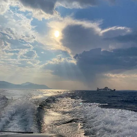 Holiday home Kuca Za Odmor Nera