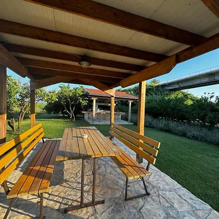 Holiday home Kuca Za Odmor Nera Komin (Dubrovnik-Neretva)
